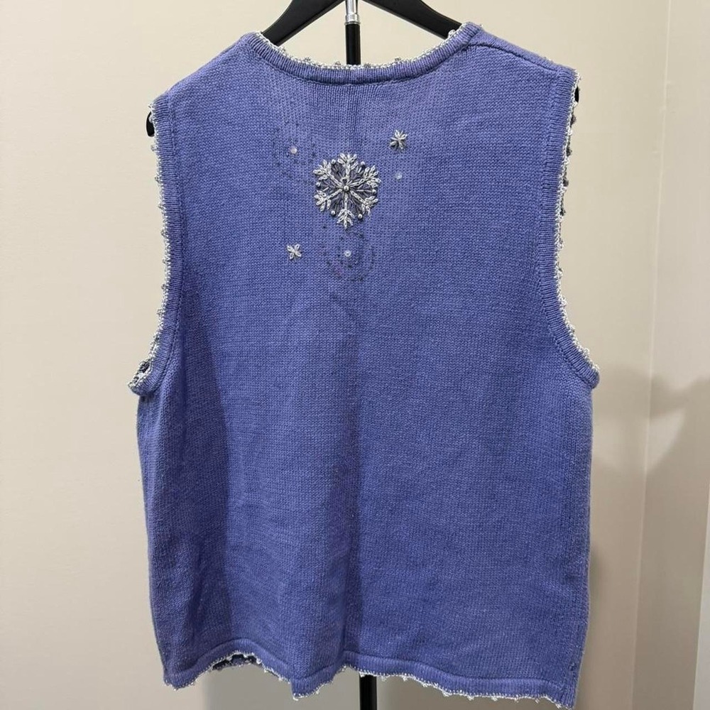 White Stag blue snowflake sweater vest - Picture 4 of 4
